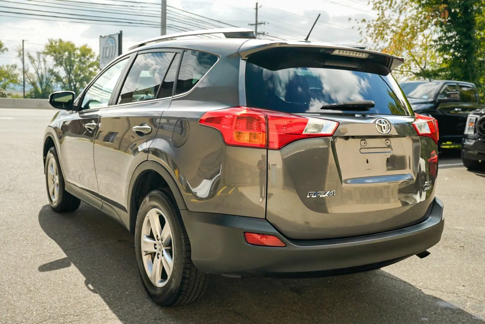 Toyota RAV4 photo 7