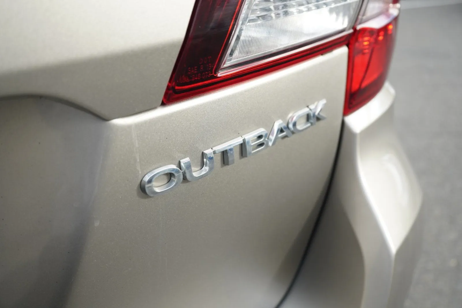 Subaru Outback photo 10