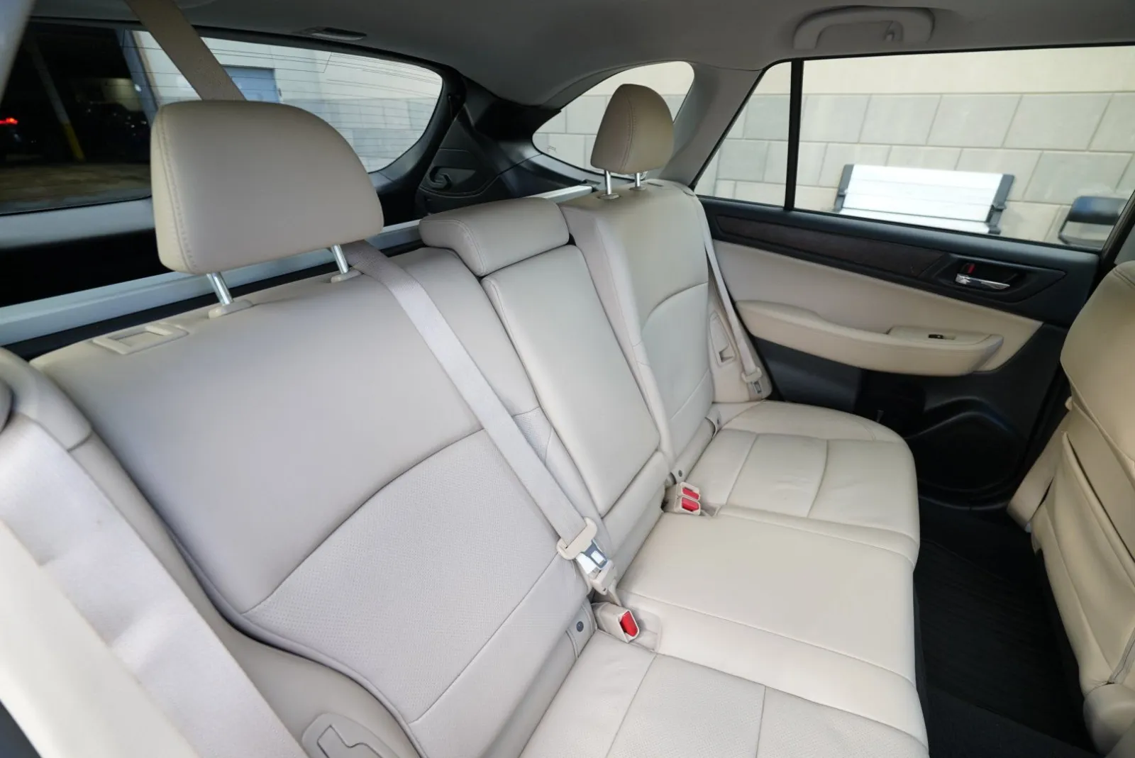 Subaru Outback photo 38
