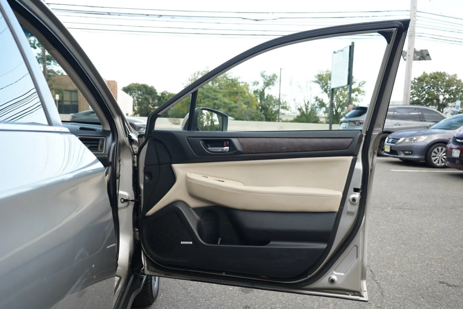 Subaru Outback photo 40