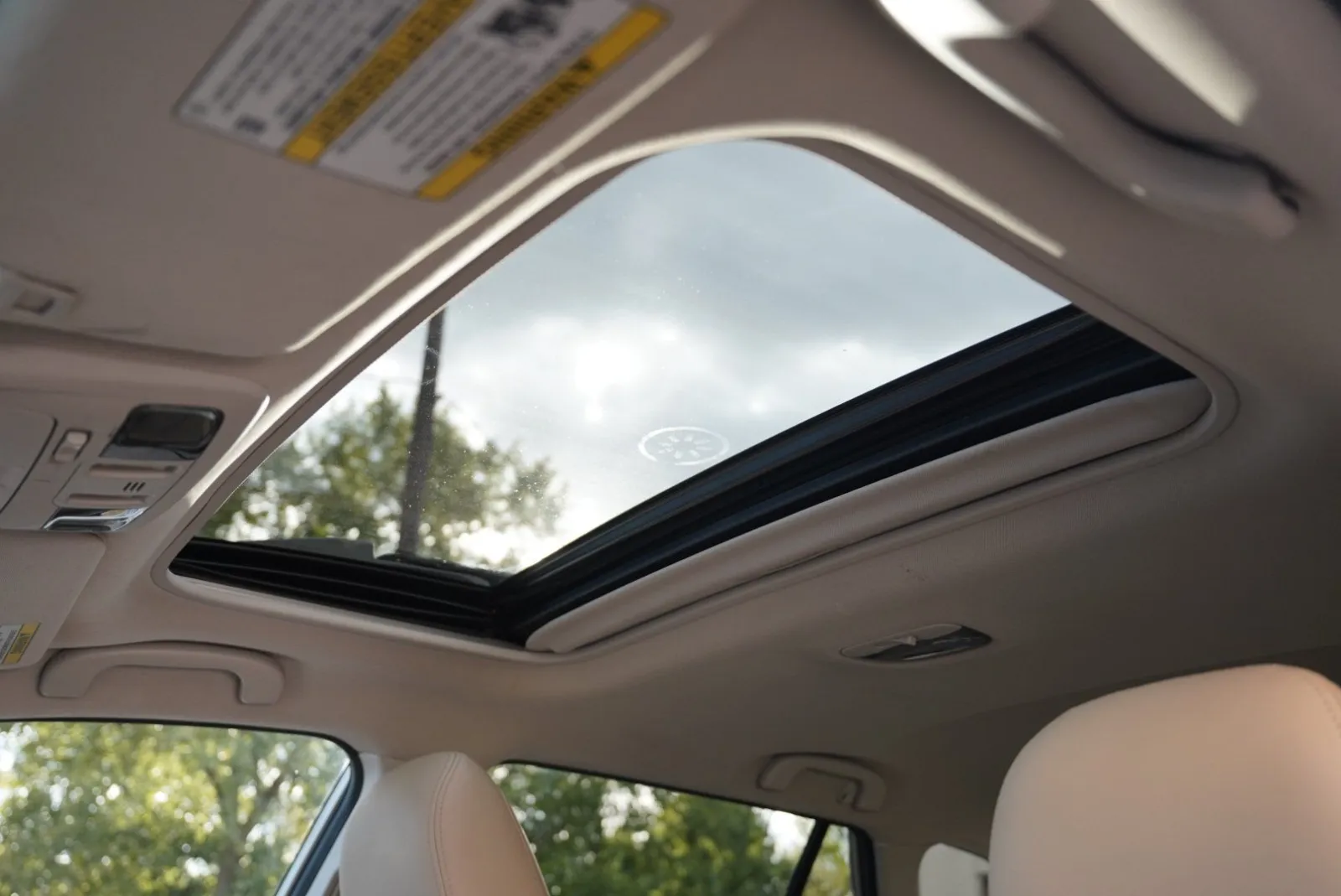 Subaru Outback photo 23