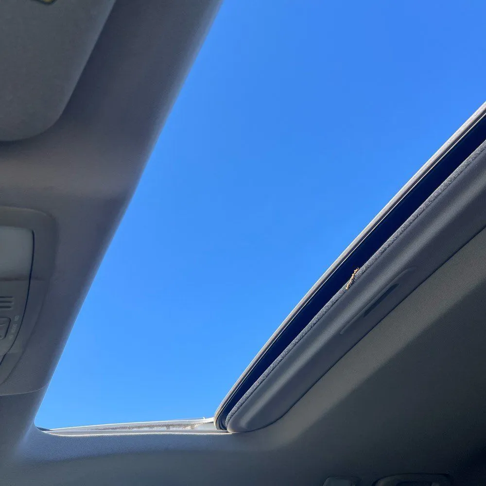 Infiniti QX70 photo 25