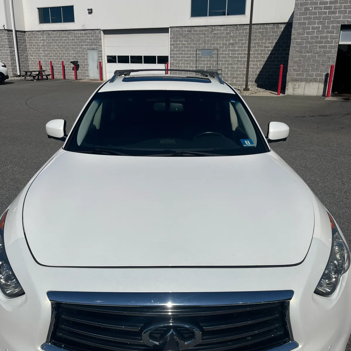 Infiniti QX70 photo 15