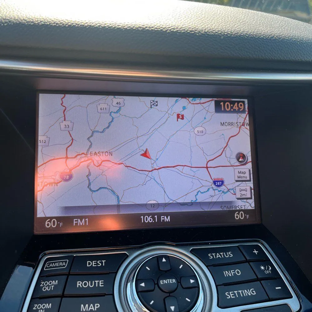 Infiniti QX70 photo 28
