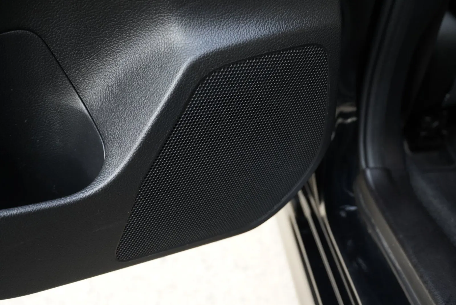 Subaru Crosstrek photo 27