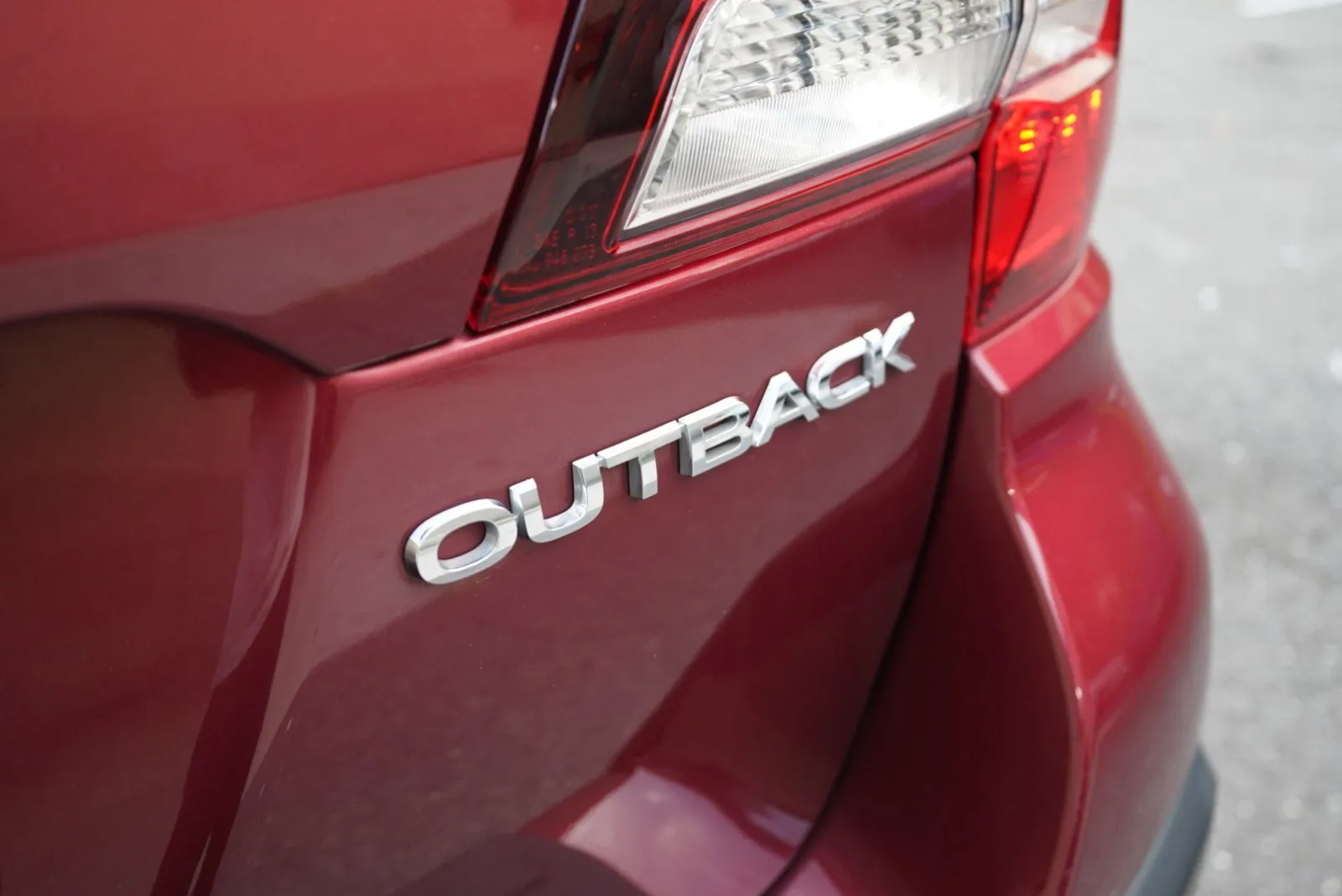 Subaru Outback photo 12