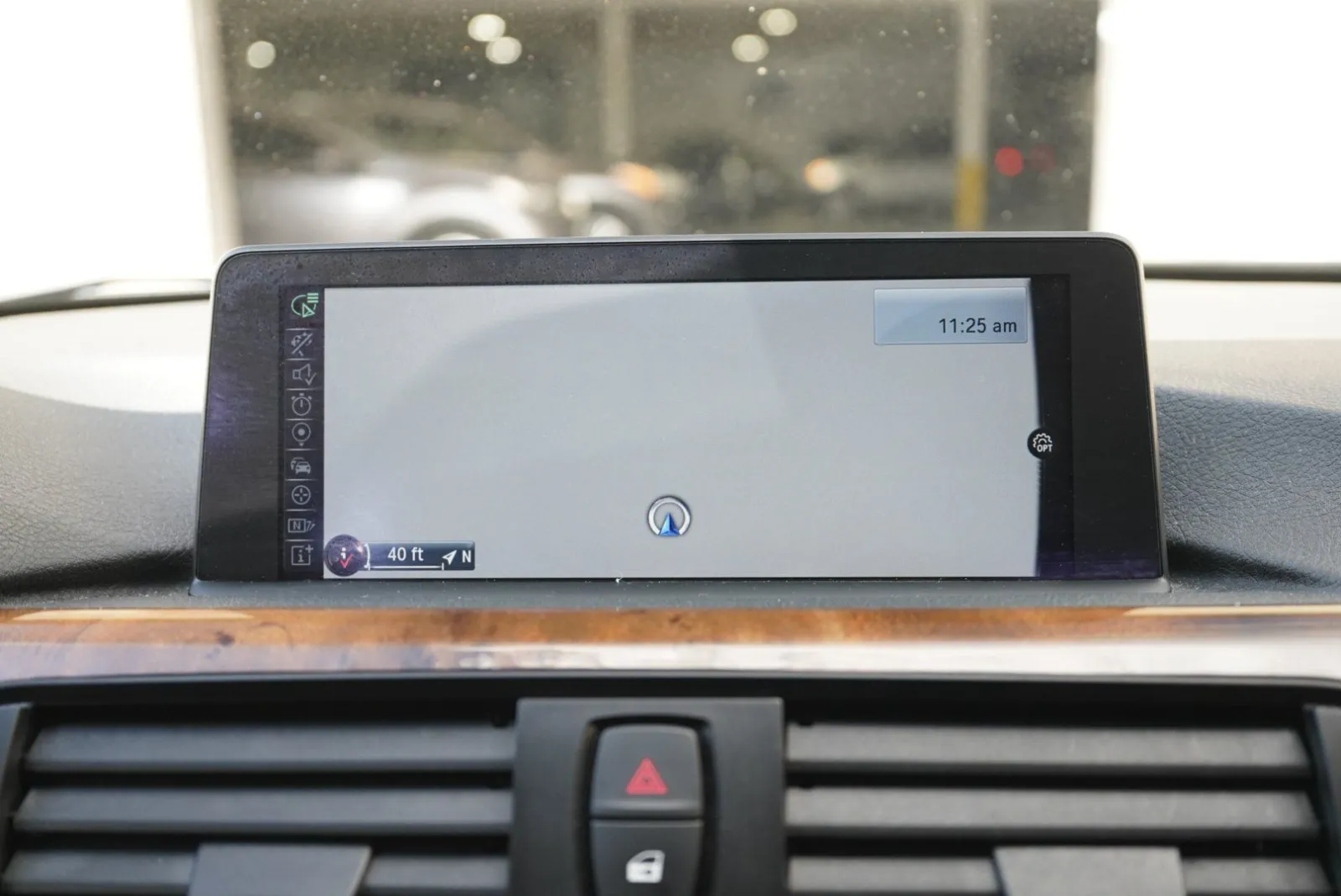 BMW 328i photo 38