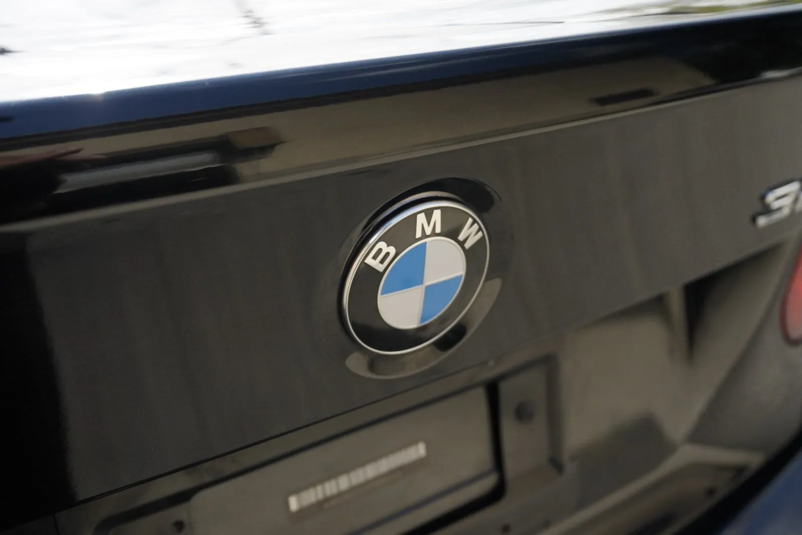 BMW 328i photo 13