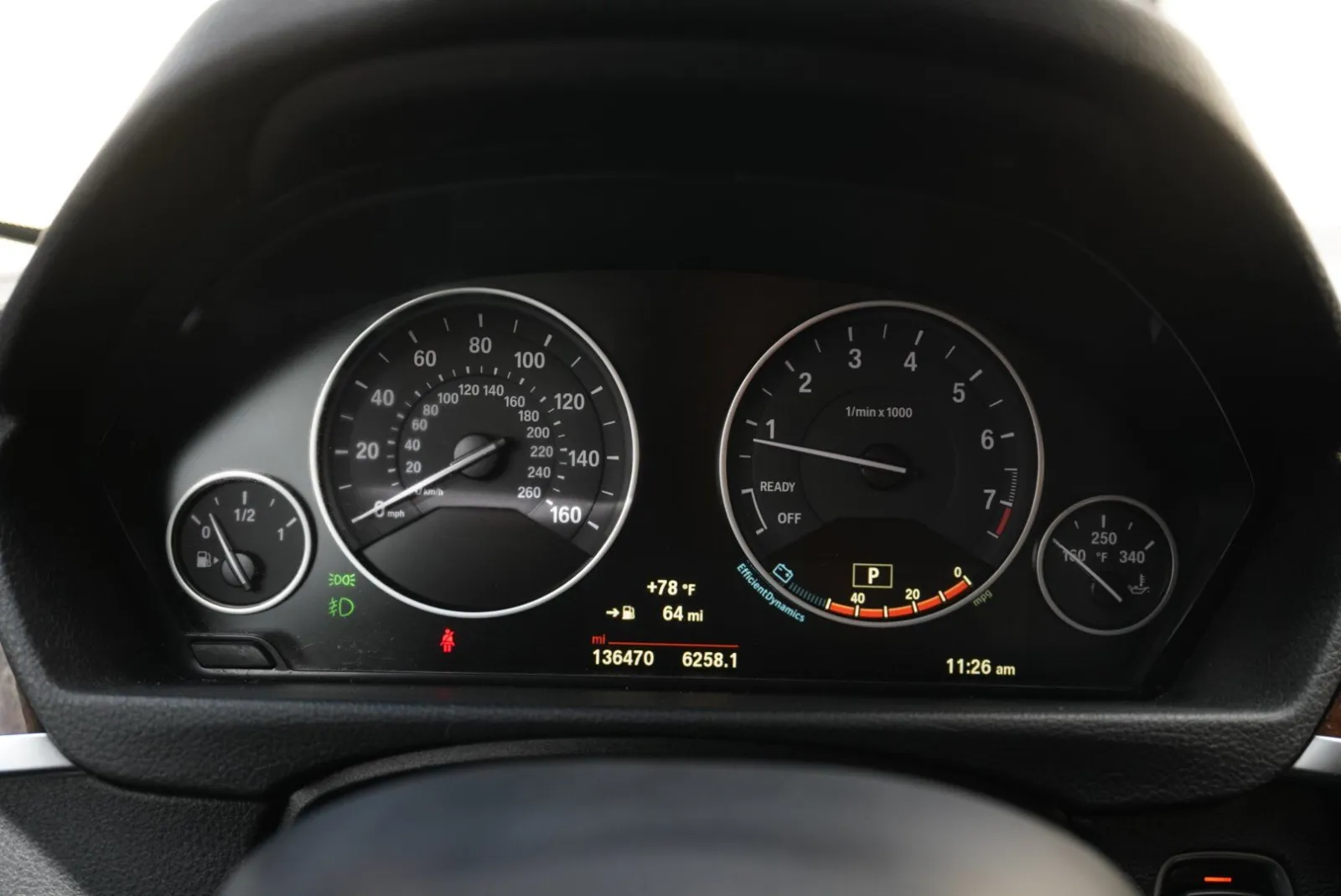BMW 328i photo 47
