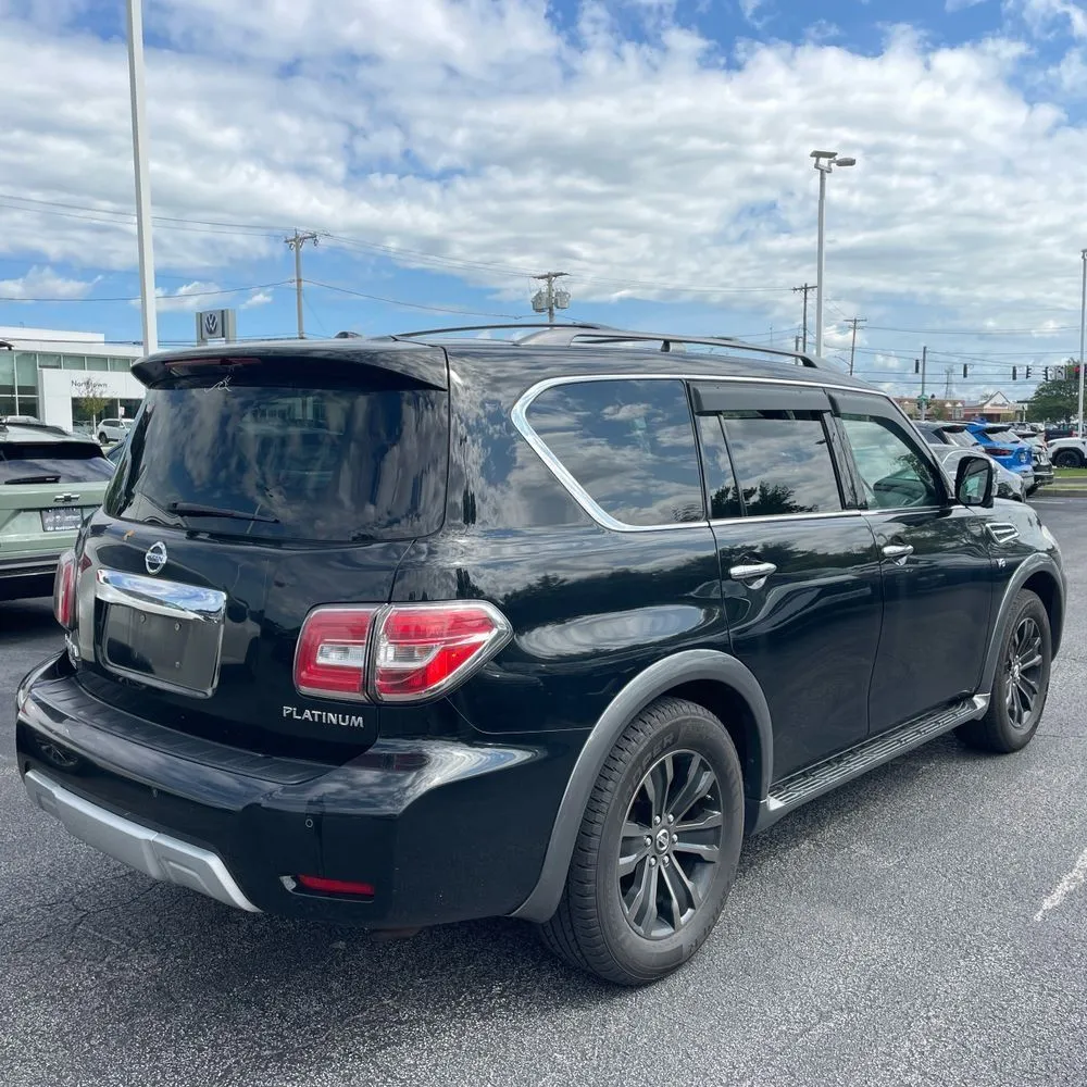 Nissan Armada photo 10