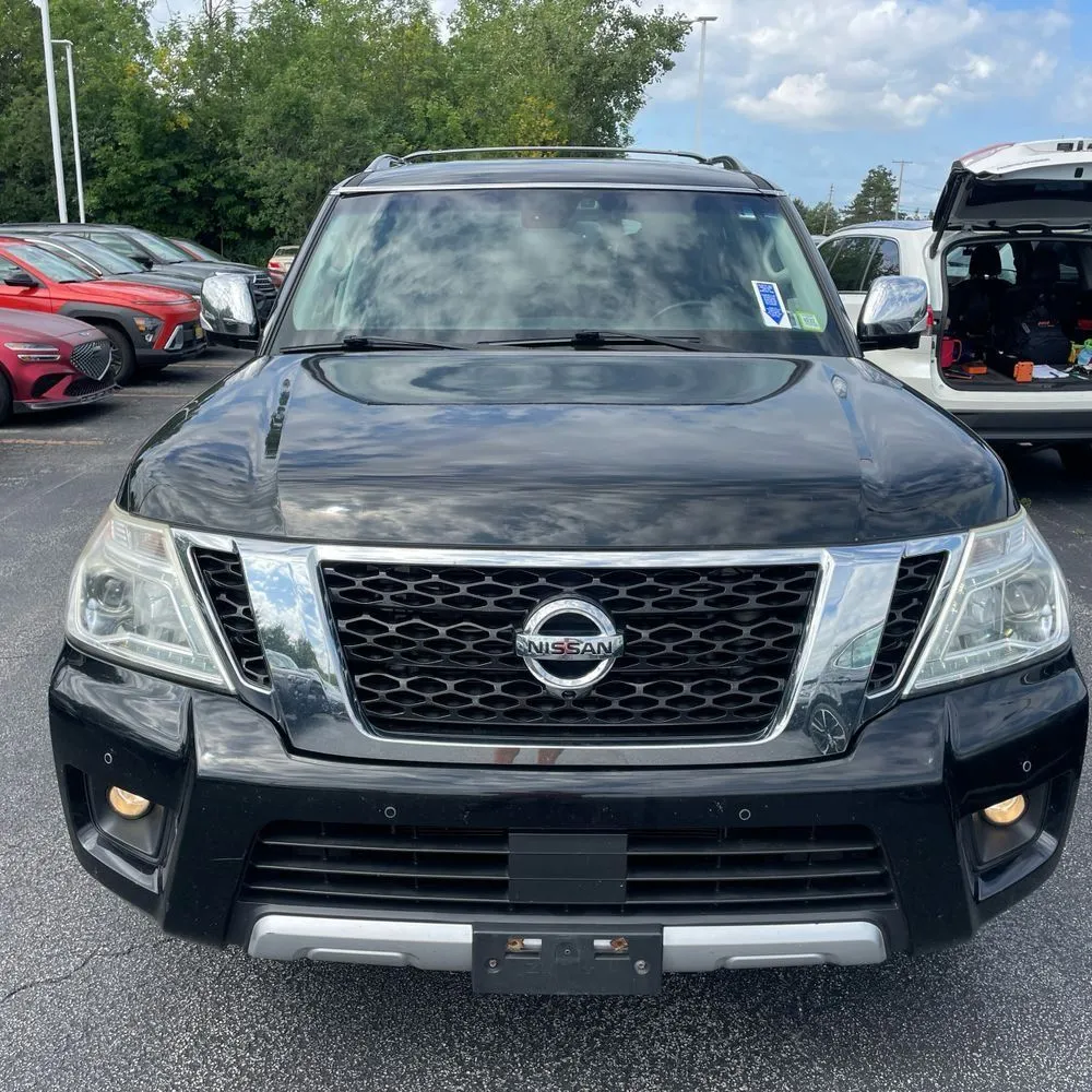 Nissan Armada photo 16