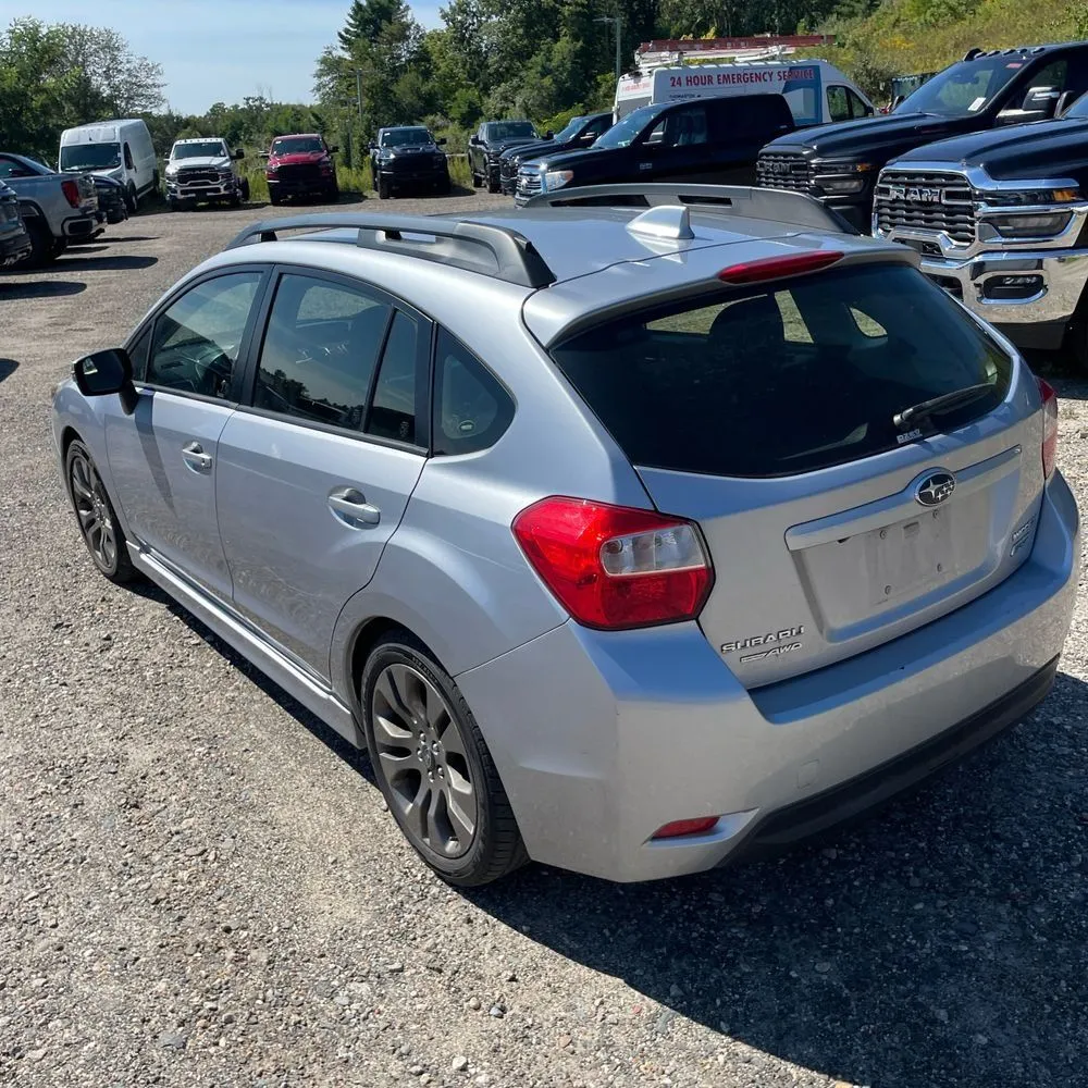 Subaru Impreza photo 5