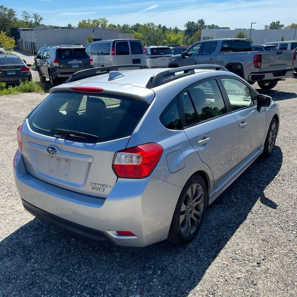 Subaru Impreza photo 8