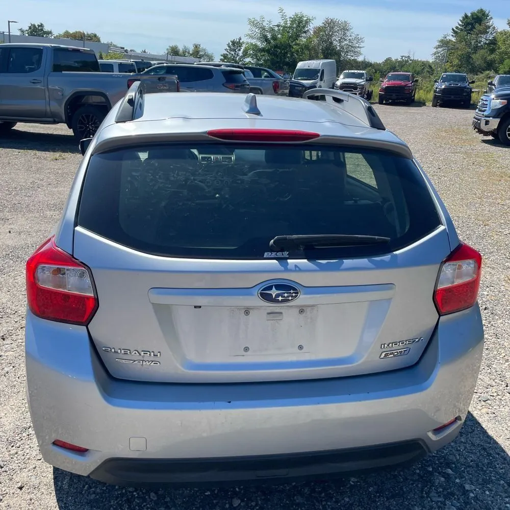 Subaru Impreza photo 7