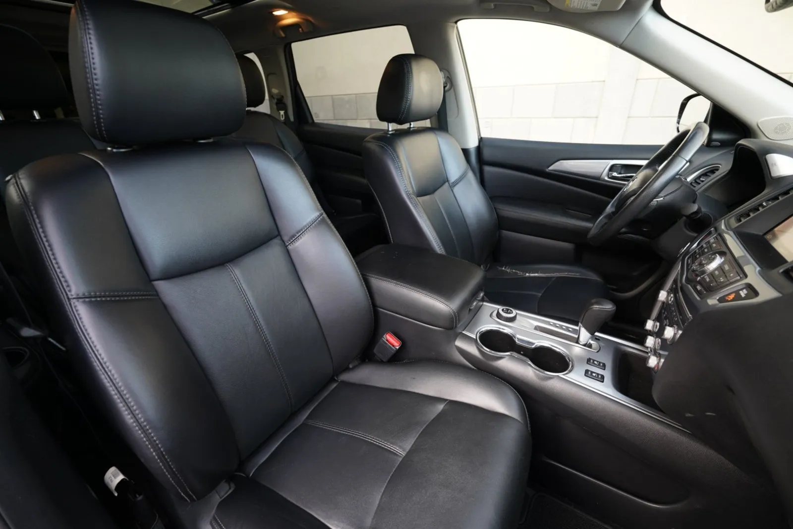 Nissan Pathfinder photo 45
