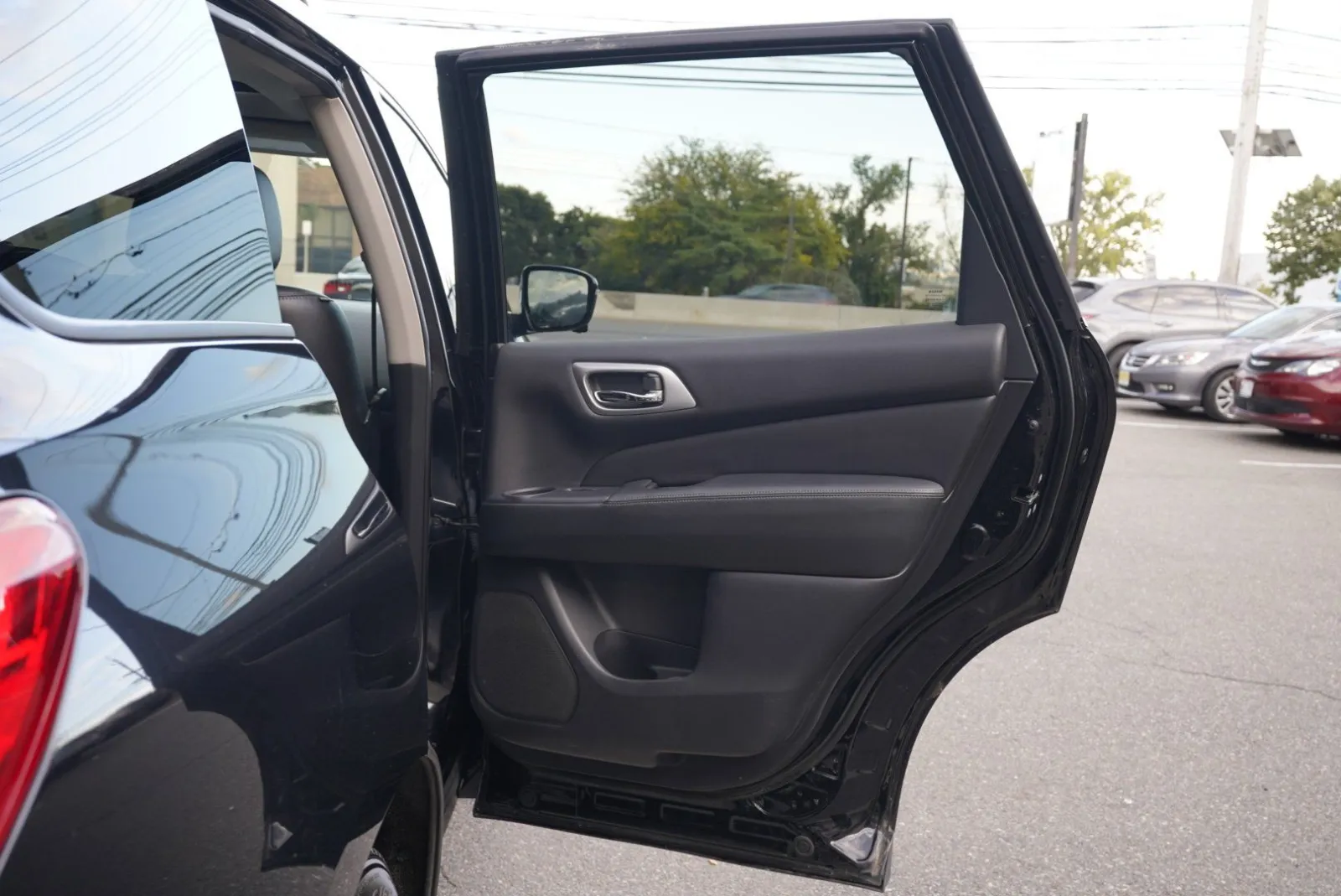Nissan Pathfinder photo 34