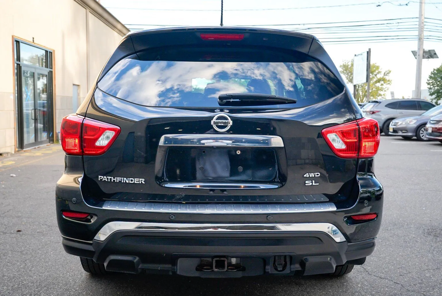 Nissan Pathfinder photo 6