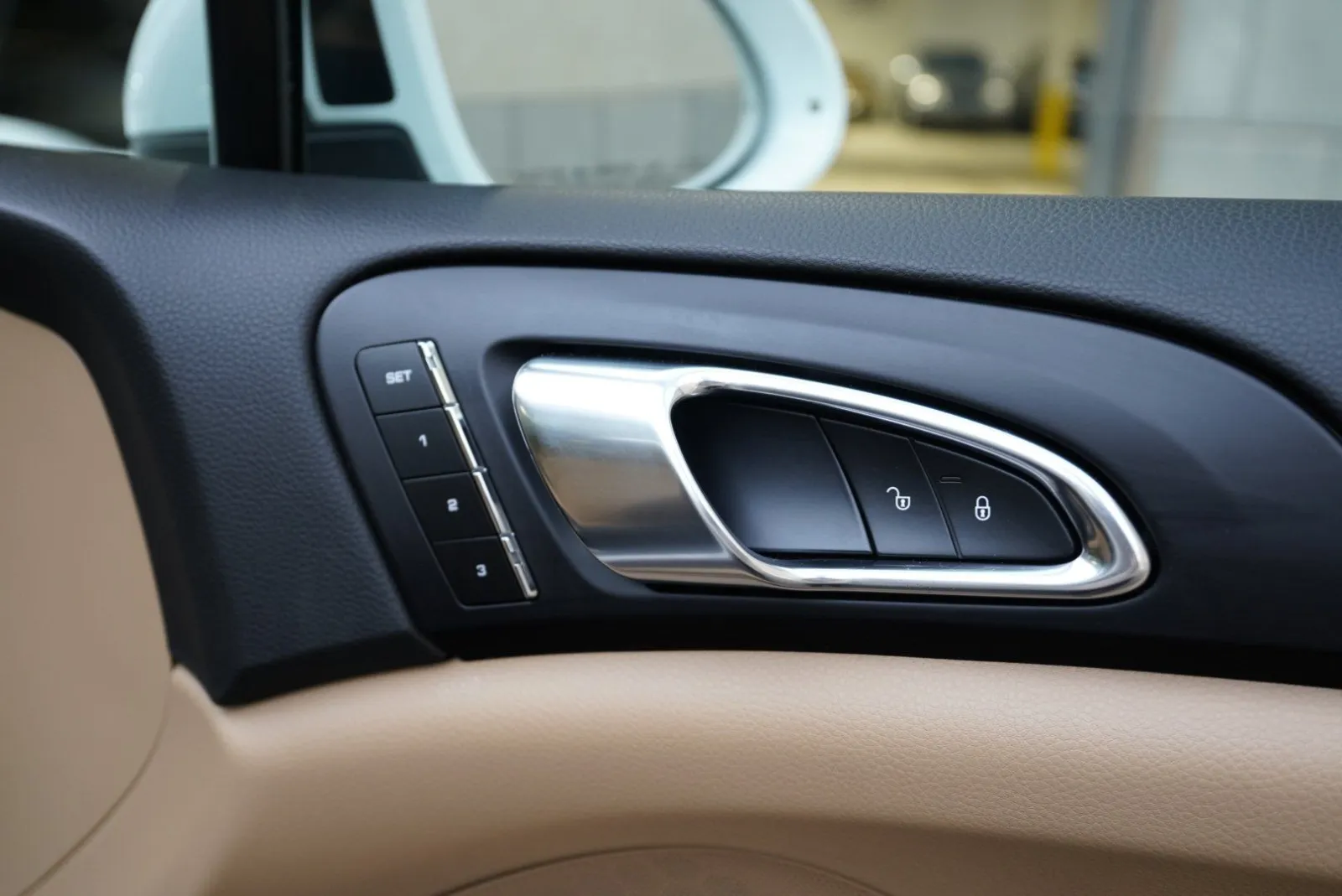 Porsche Cayenne photo 42