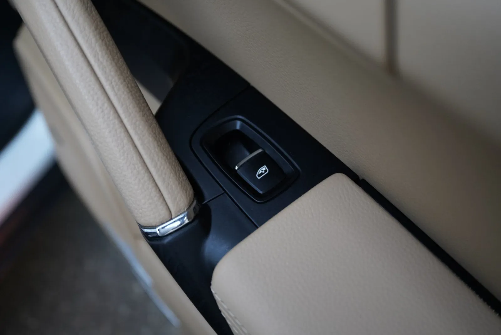 Porsche Cayenne photo 37