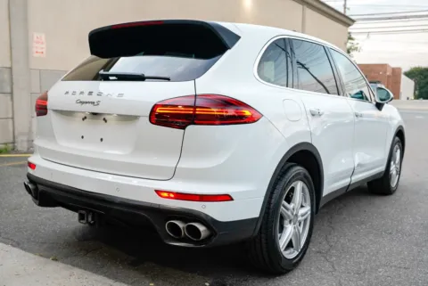 More photos of 2017 Porsche Cayenne S at 101 Motors, NJ