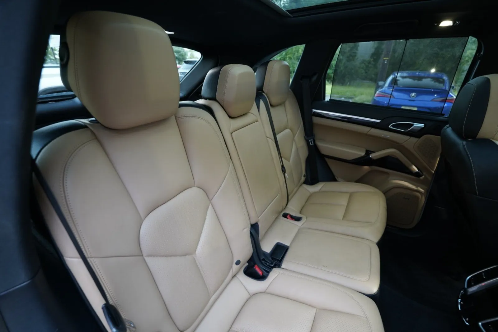 Porsche Cayenne photo 39