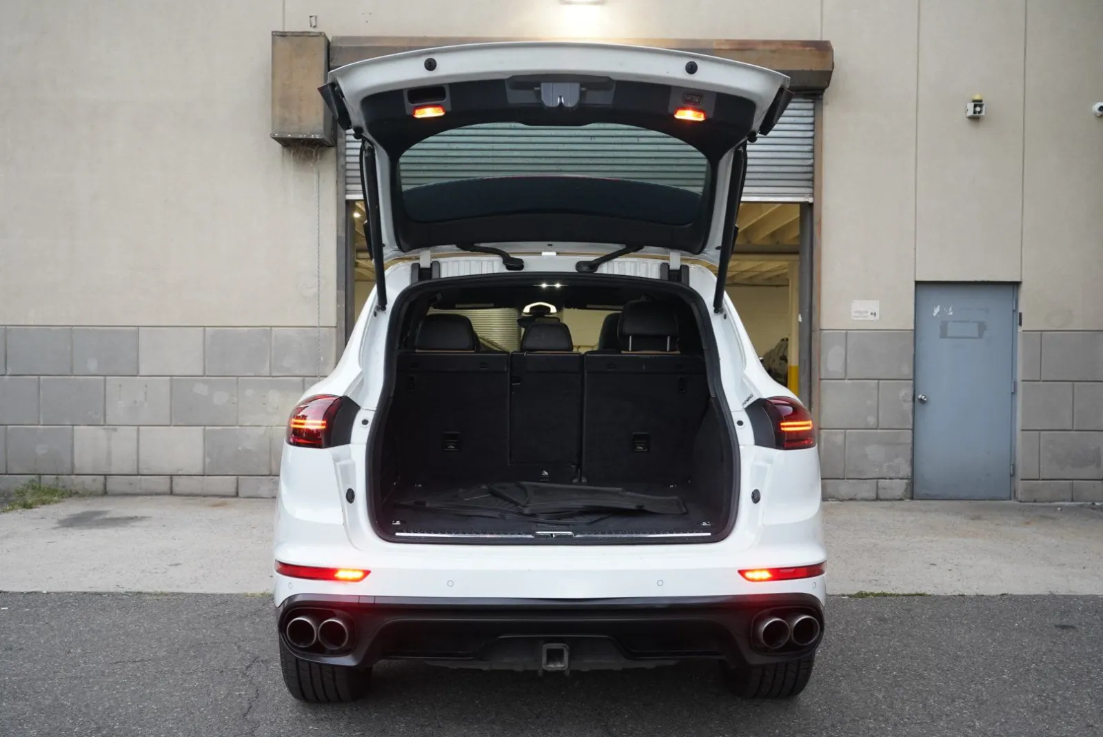 Porsche Cayenne photo 31