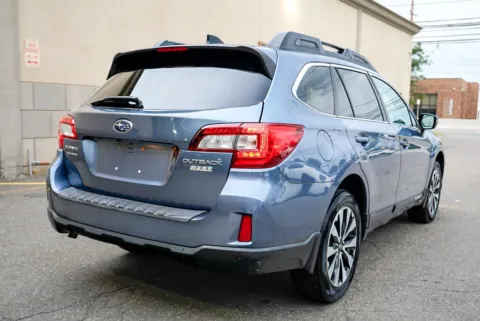 More photos of 2016 Subaru Outback 2.5i Limited at 101 Motors, NJ