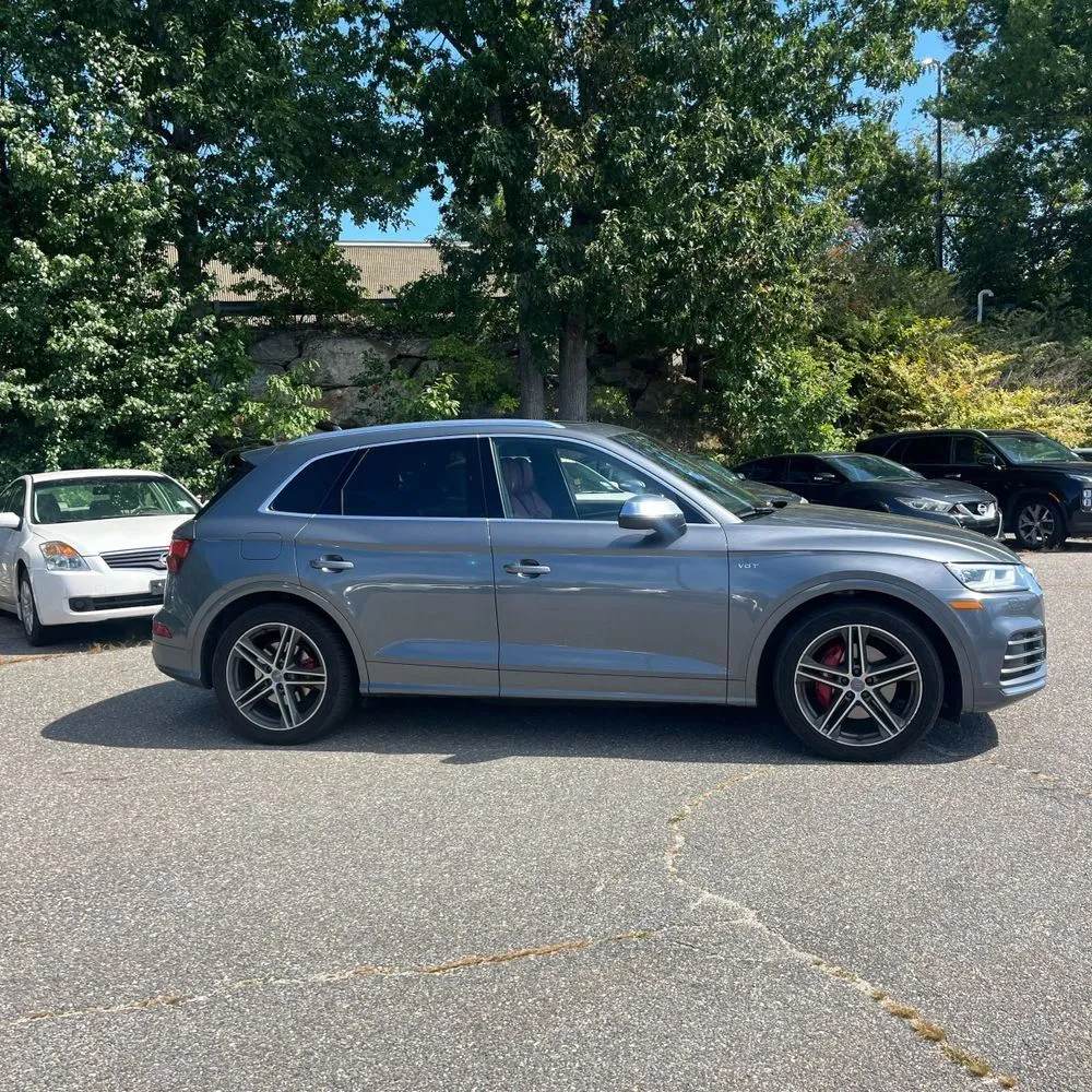 Audi SQ5 photo 10