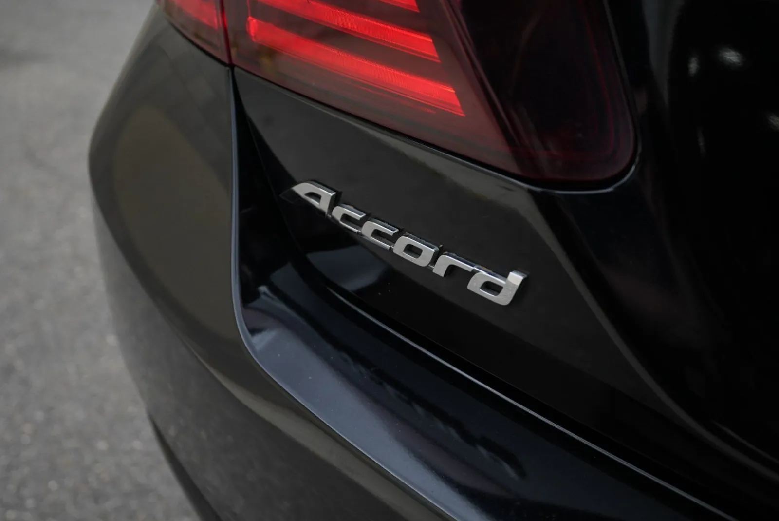 Honda Accord photo 10