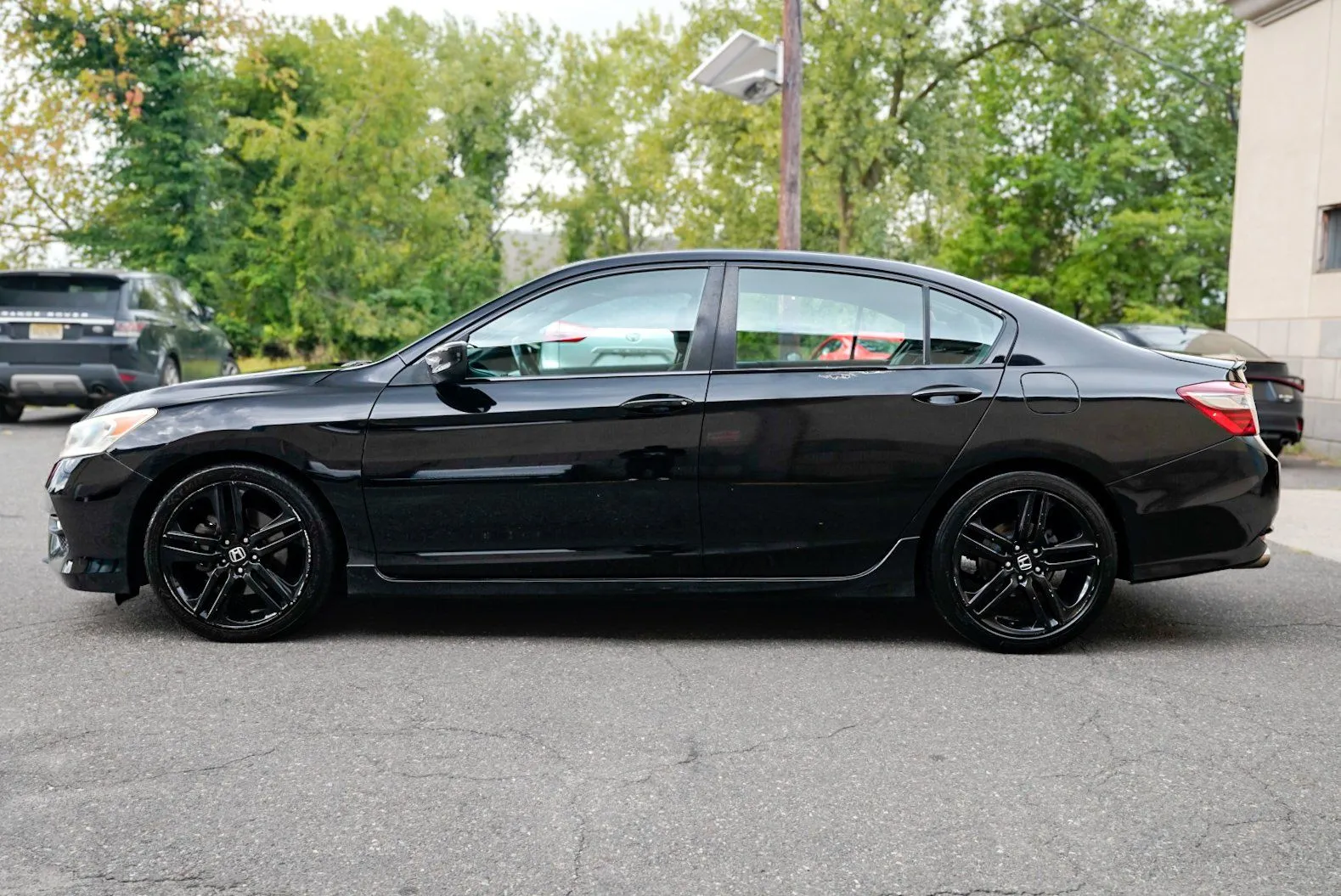Honda Accord photo 8