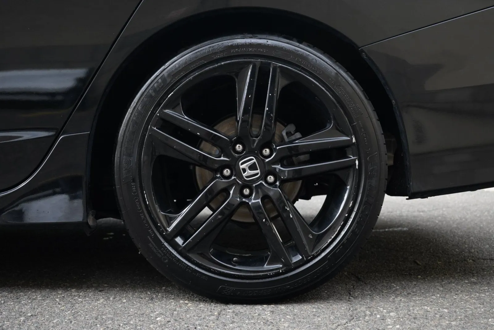 Honda Accord photo 14