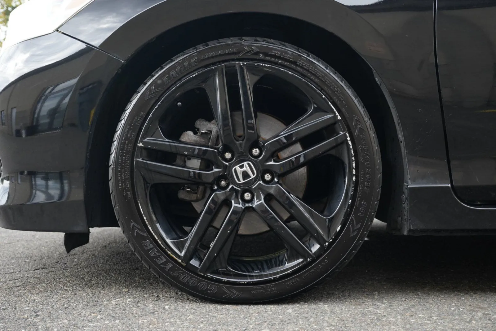 Honda Accord photo 13