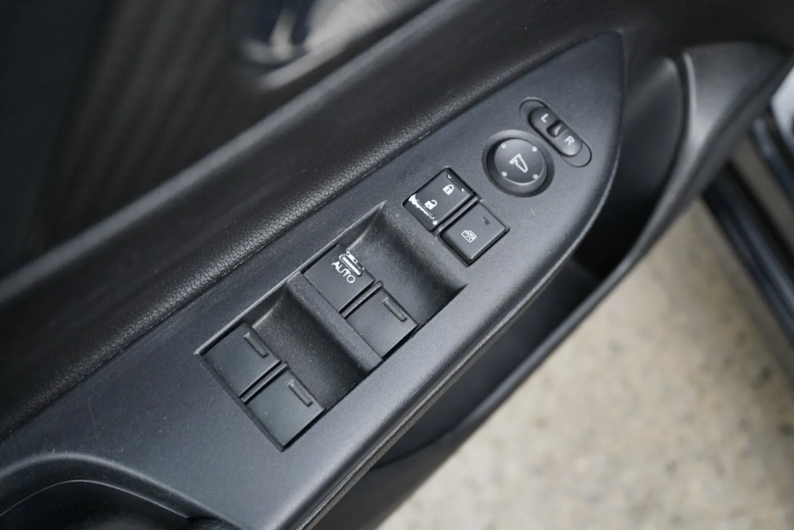 Honda Accord photo 19