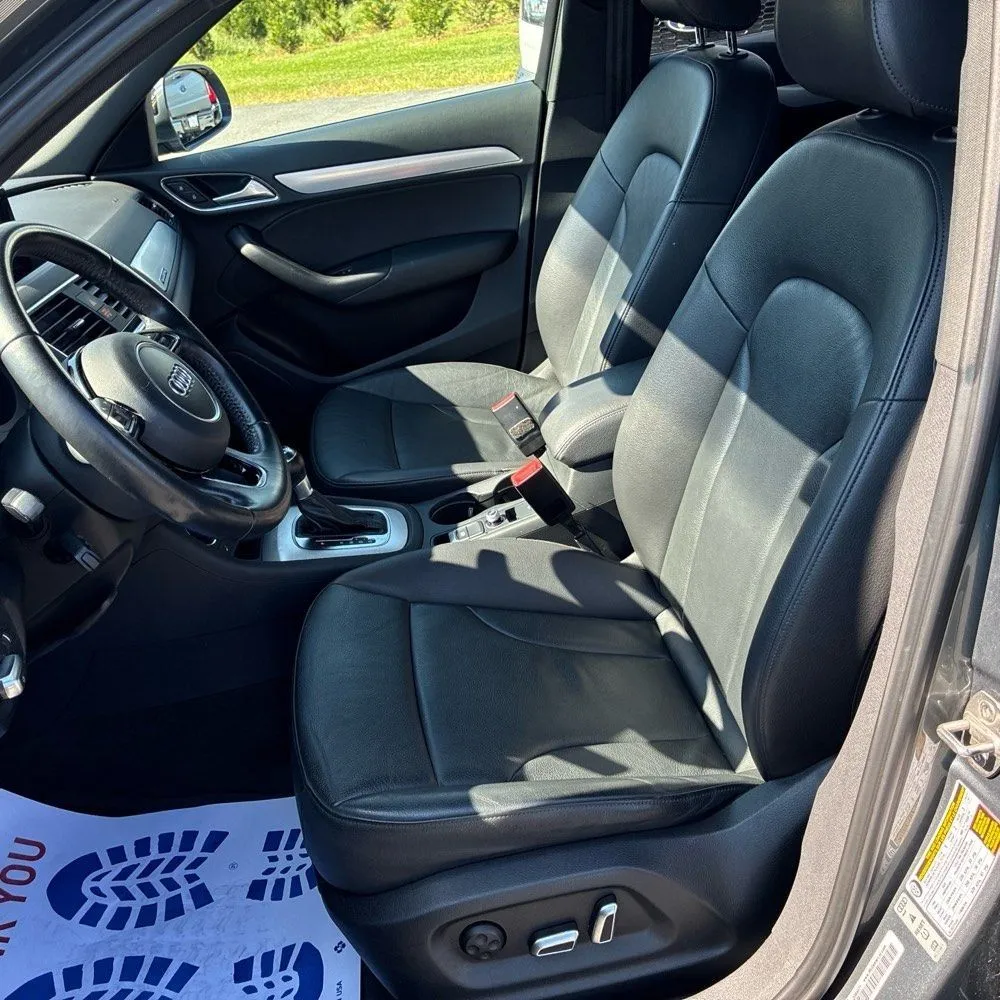Audi Q3 photo 19