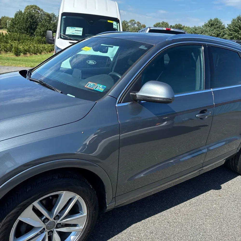 Audi Q3 photo 2