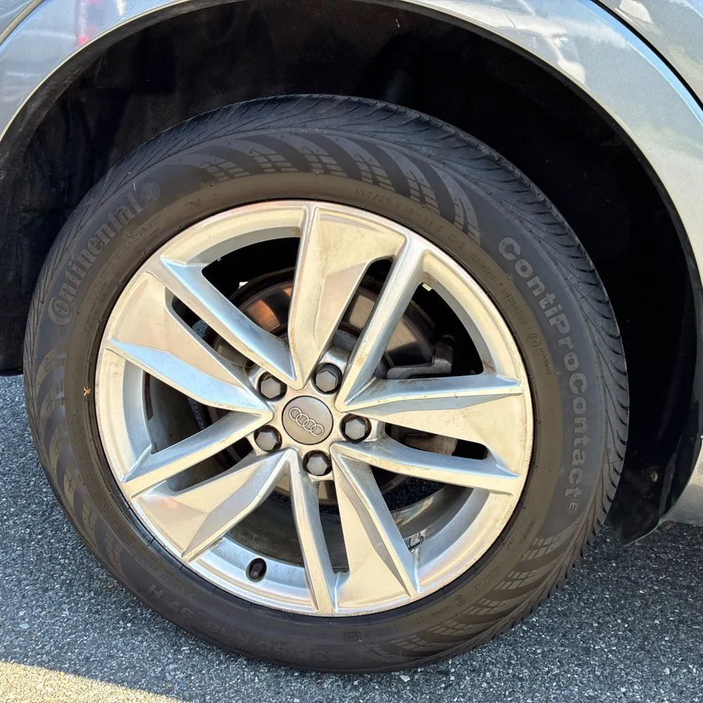 Audi Q3 photo 17