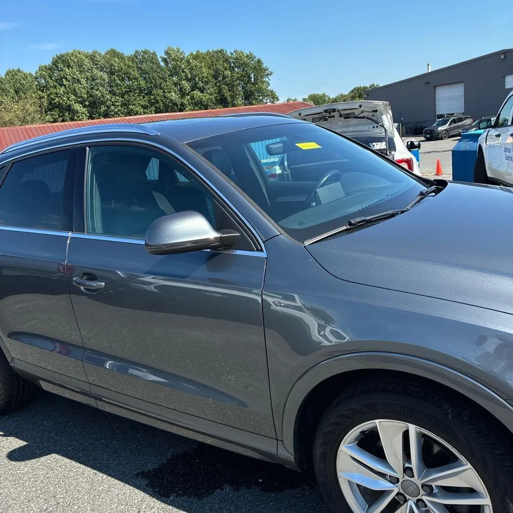 Audi Q3 photo 11