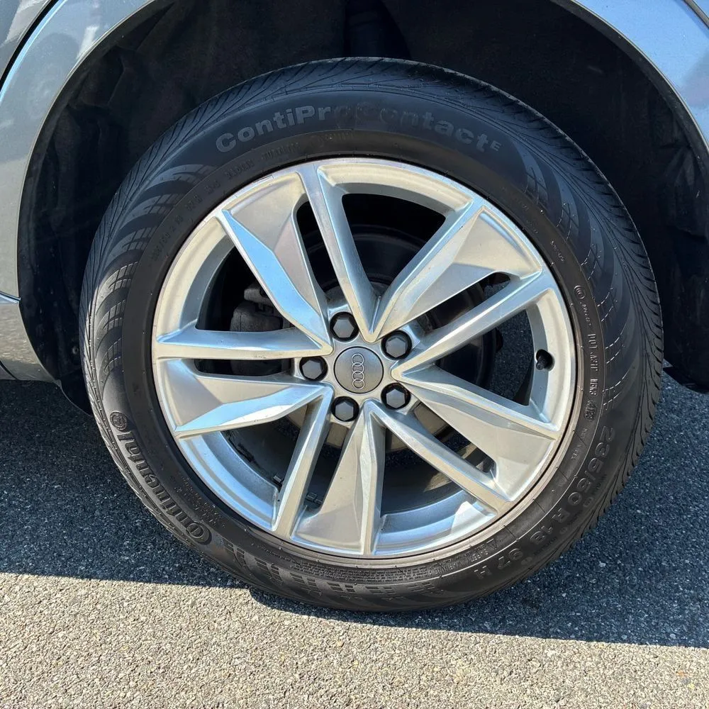 Audi Q3 photo 16