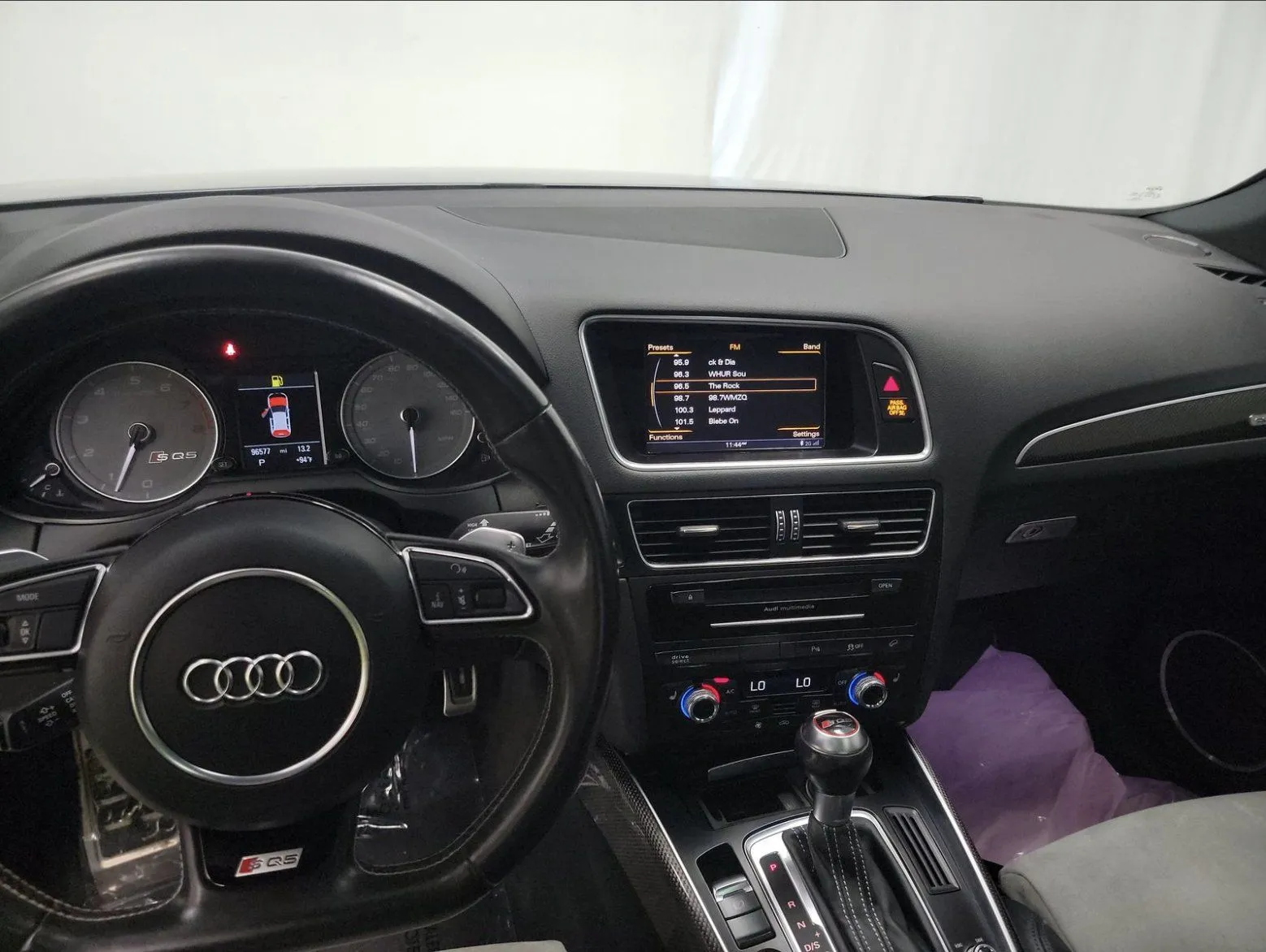 Audi SQ5 photo 11