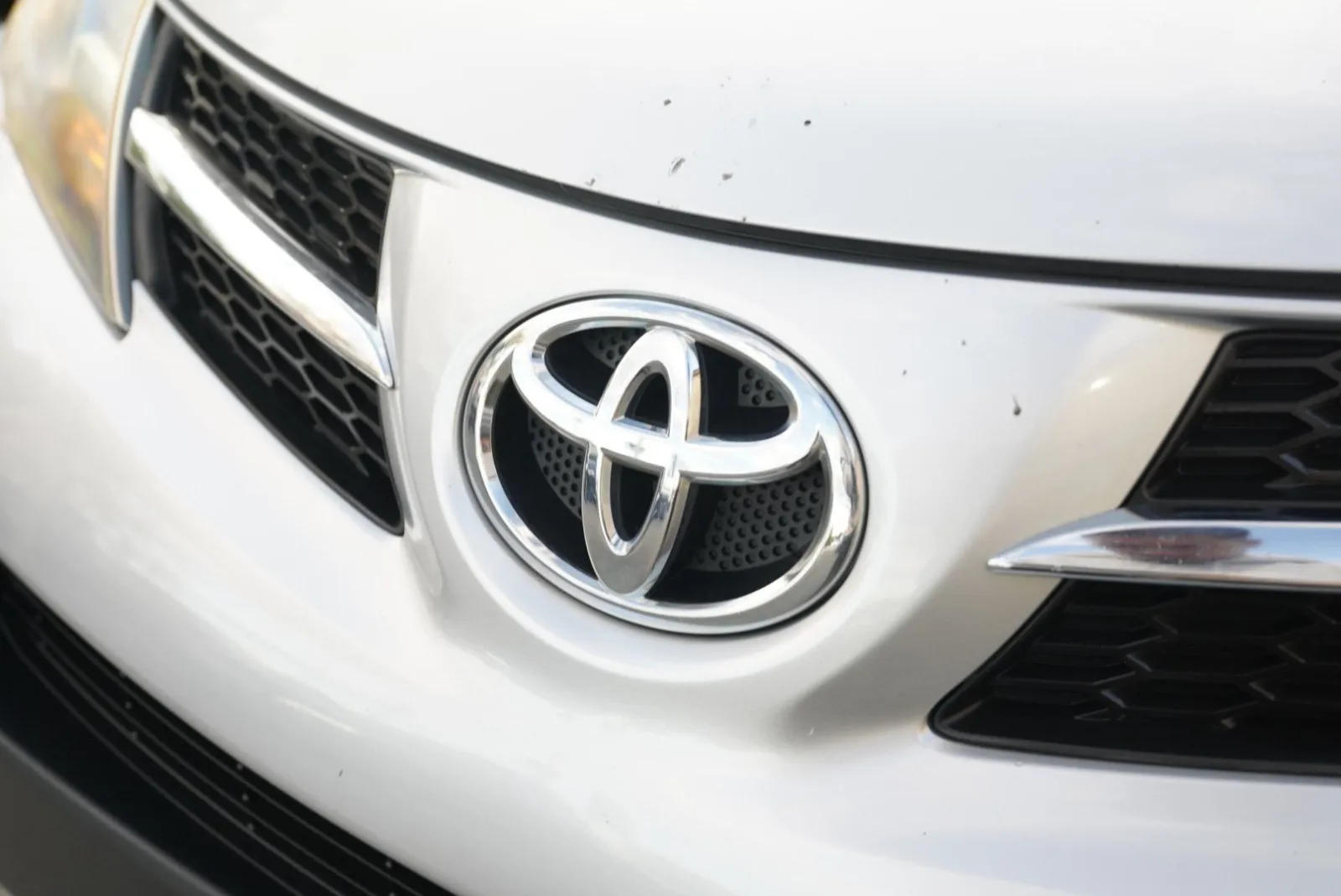 Toyota RAV4 photo 10