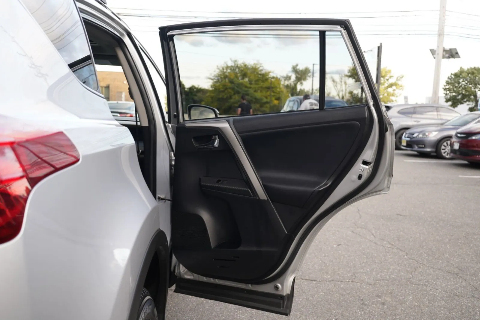 Toyota RAV4 photo 31