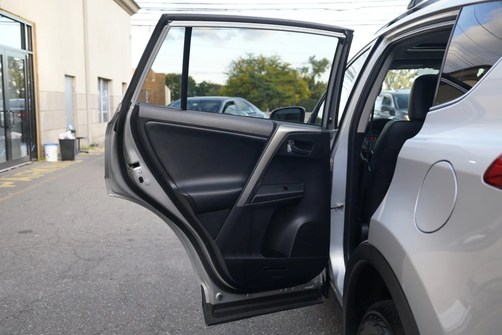 Toyota RAV4 photo 24