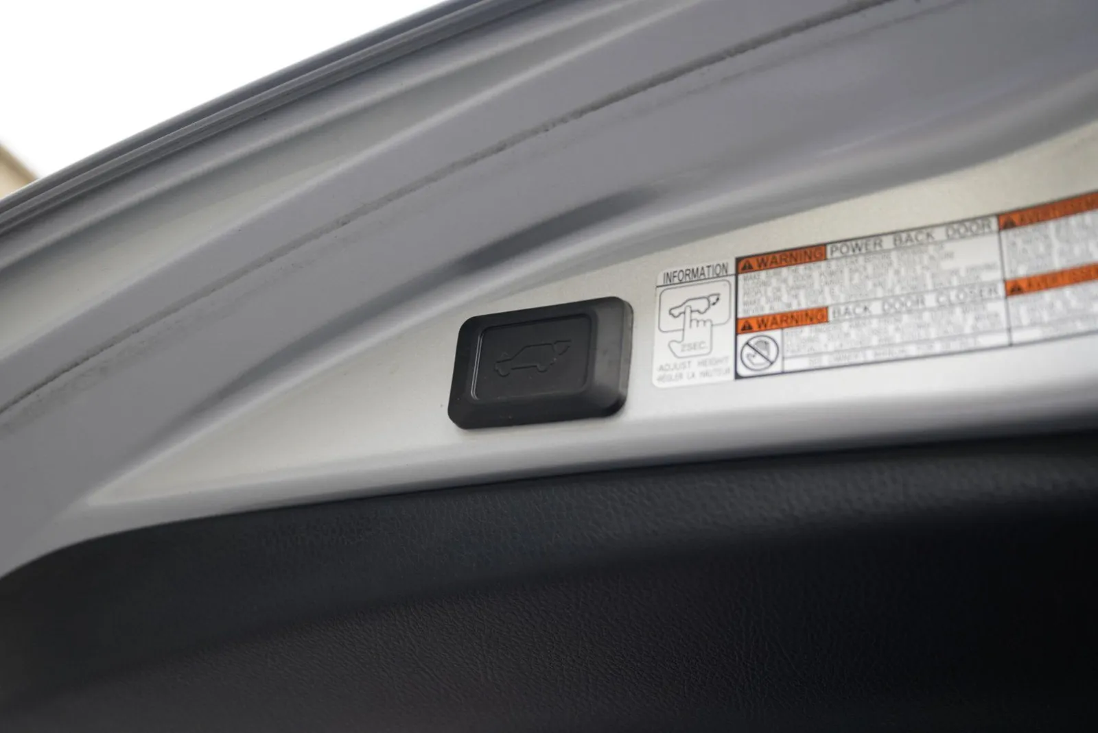 Toyota RAV4 photo 30