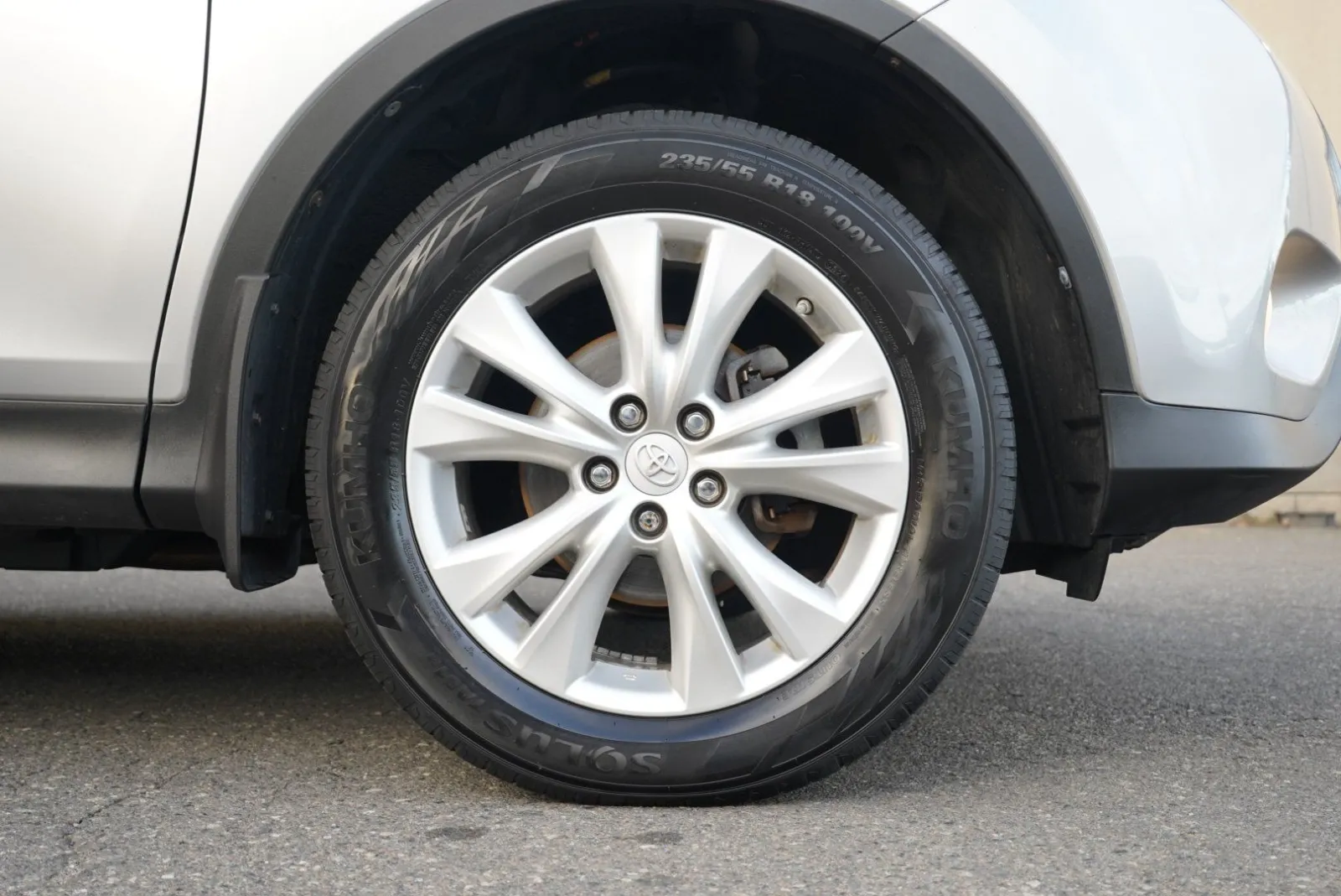 Toyota RAV4 photo 15