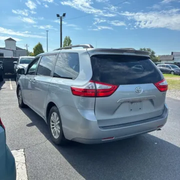 More photos of 2015 Toyota Sienna XLE 8 Passenger at 101 Motors, NJ
