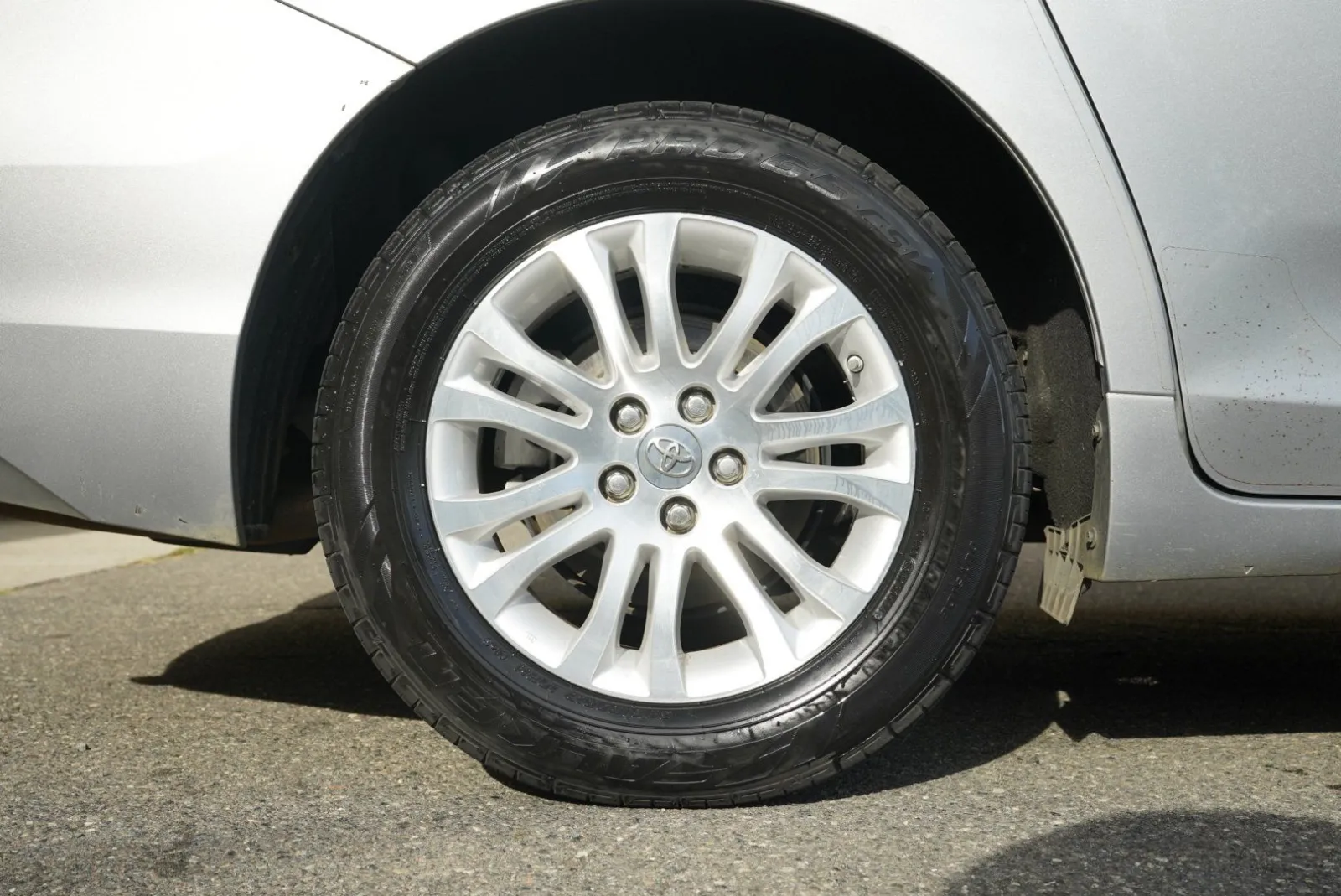 Toyota Sienna photo 16