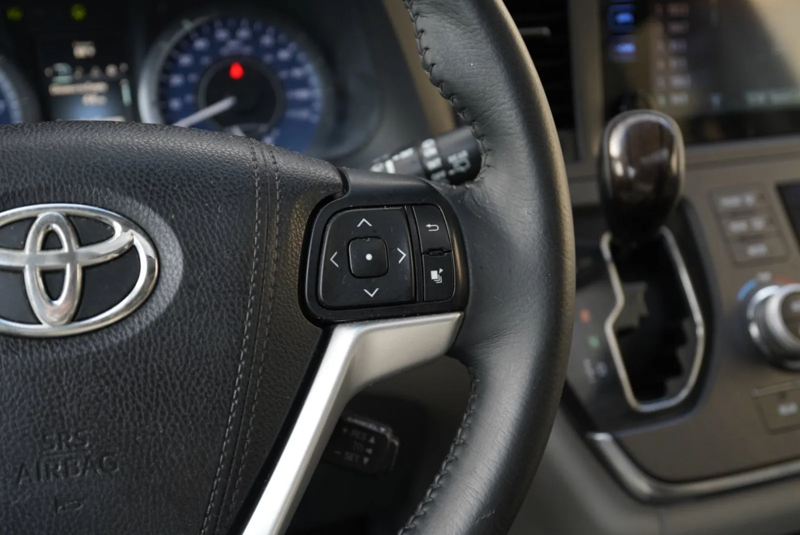 Toyota Sienna photo 49