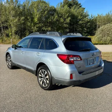 Another view of 2015 Subaru Outback 2.5i Limited for sale in Carlstadt, NJ at 101 Motors