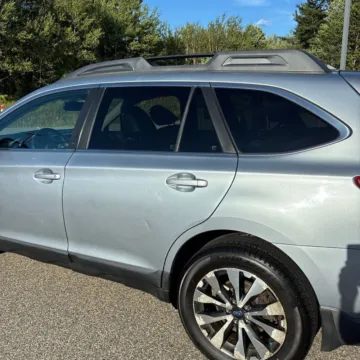 More photos of 2015 Subaru Outback 2.5i Limited at 101 Motors, NJ