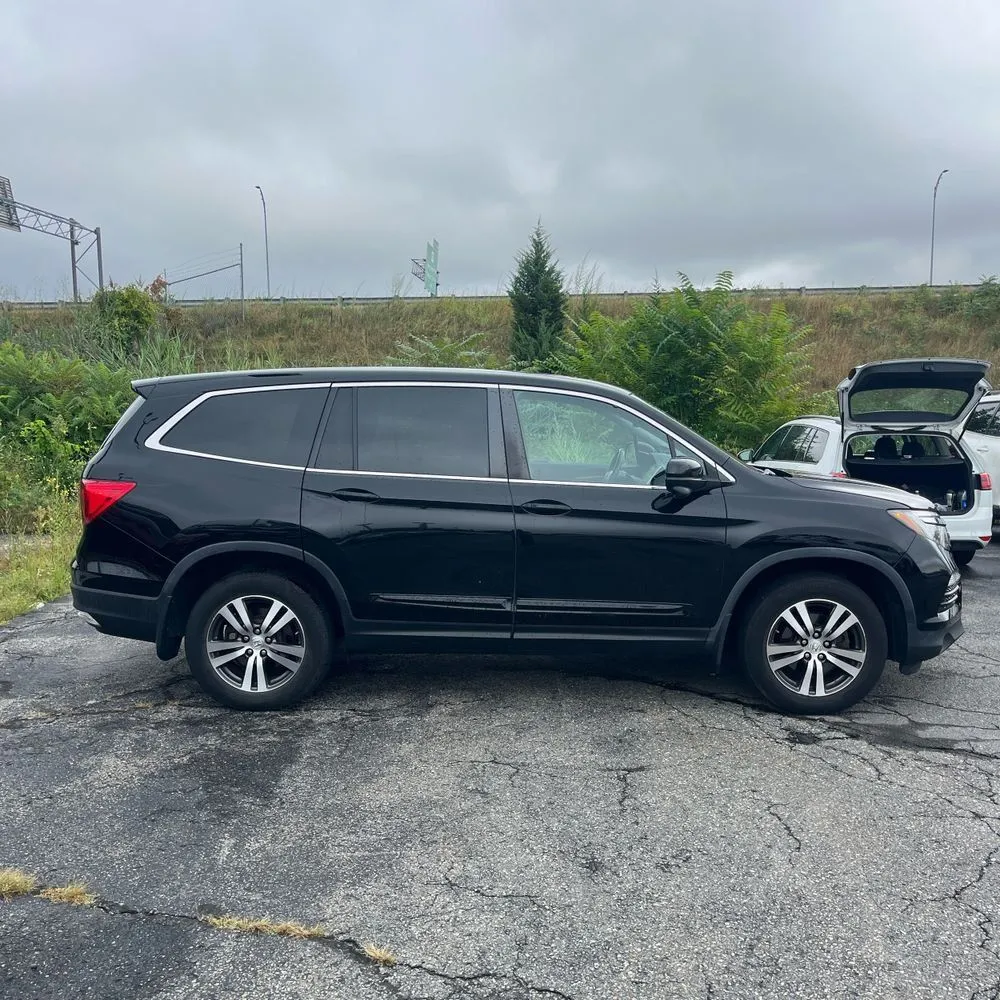 Honda Pilot photo 10